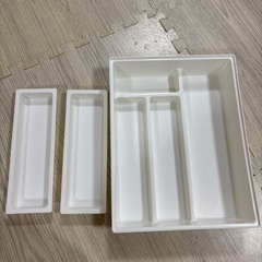 カトラリーケース
