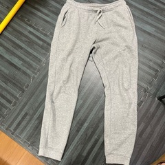 ０円‼️GU スウェットパンツ