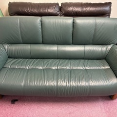 レザーソファ　三人がけの画像