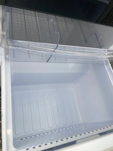 送料・設置込み可　冷蔵庫　137L SHARP 2019年　