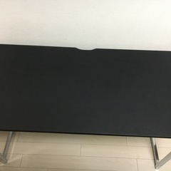 ニトリ黒机　金属フレームの画像