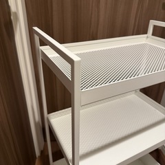IKEA ワゴン NISSAFORS ニッサフォース の画像
