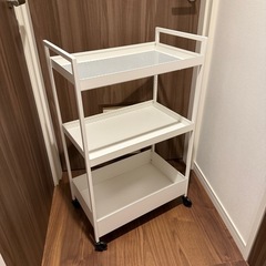 IKEA ワゴン NISSAFORS ニッサフォース の画像