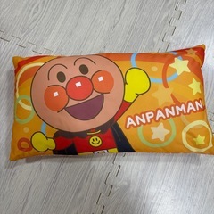 アンパンマン　クッション