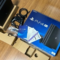 【美品】プレイステーション4 Pro 1TB CUH-7100B B01