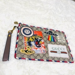 GUCCI スプリーム クーリエ クラッチバッグ