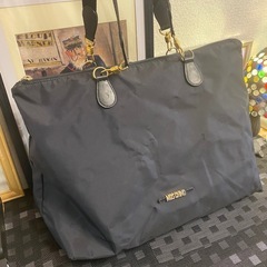 MOSCHINO モスキーノ　リバーシブル　トートバッグ　ブラック ベージュ 肩掛け◎の画像