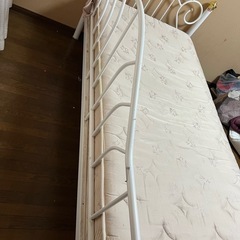 Stylish Single Bed の画像