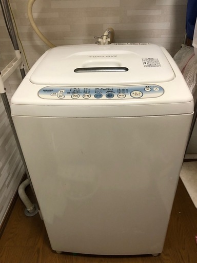 東芝洗濯機　2008年に購入　美品　5キロ\n