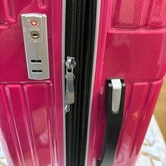 大きなキャリーケース ✩.*˚スーツケース ✩.*˚の画像