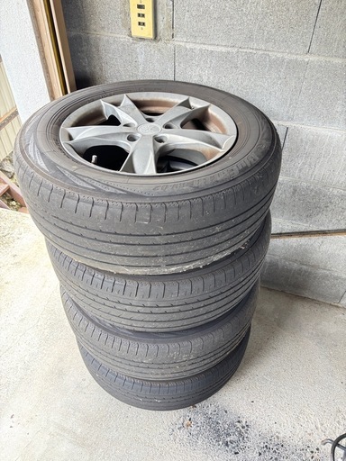 中古　ノーマルタイヤ&アルミホイール４本セット　215//65/16インチ