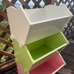 木製　スタッキングBOX 子供　部屋の画像
