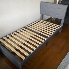 シングルベッド