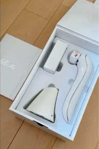 【正規品】1万円引き！ リファ 毛穴洗顔ブラシ クレンジング 美顔器 スキンケア 化粧品 クリスマス 誕生日 プレゼント シミ シワ たるみ 予防