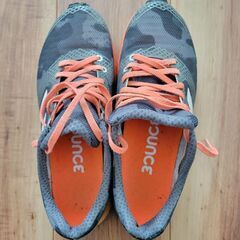adidas シューズ