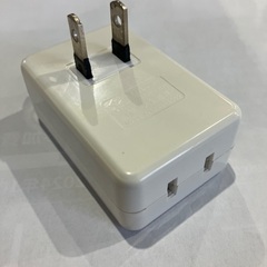 ON／OFF・ライトスイッチ付きコンセント用電源タップ（2口・合計15A)の画像