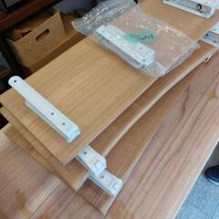 壁掛け棚の画像