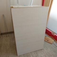 吊り戸棚　新品・未使用