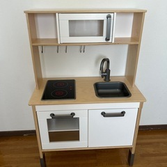 IKEA キッチン　おままごと
