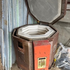 電気釜　陶芸
の画像