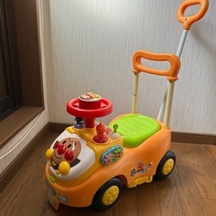 子供用品　押し車