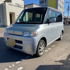 ダイハツ　タント　4WD