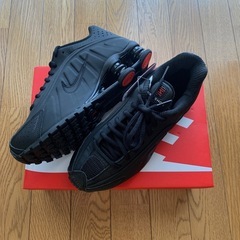 Nike Shox R4 ナイキショックス スニーカー 国内正規...