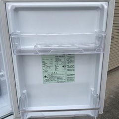 ⭐️2021年製⭐️ AQUA 冷蔵庫 AQR-13E8(W) 126L の画像