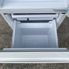 ⭐️2021年製⭐️ AQUA 冷蔵庫 AQR-13E8(W) 126L の画像