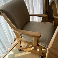 こたつテーブル
の画像