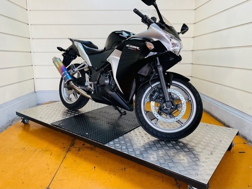 19517 km  ★始動動画あり★  ホンダ CBR250R MC42　中型