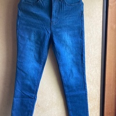 新品　暖かジーンズ　Ｓサイズ　w60 　　