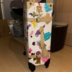 スーツケース、キャリーケースの画像