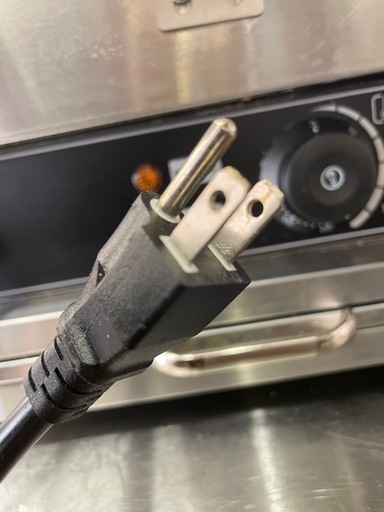 最終値下げ！100V　ソフトクリームたい焼き機