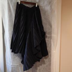 antiqua  アシメントリープリーツスカート