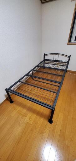 シングルパイプベッド