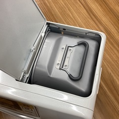 【取りに来られる方限定！！】CORONA 石油ファンヒーターの画像