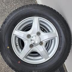 中古スタッドレスタイヤの画像