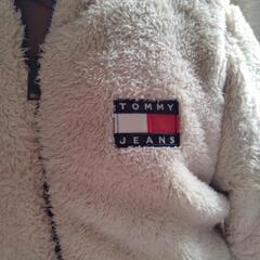 トミーヒルフィガーリバーシブルダウンの画像