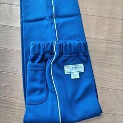 新潟市内　小学校　未使用品　長ズボン　体操の画像