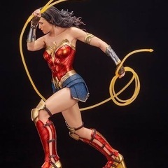 【最安値】ワンダーウーマン1984フィギュアスタチュー