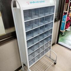 小物商品棚の画像