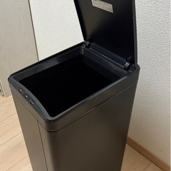 自動開閉センサー　ゴミ箱の画像