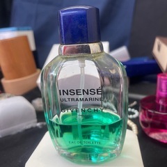 GIVENCHYオードトワレの画像