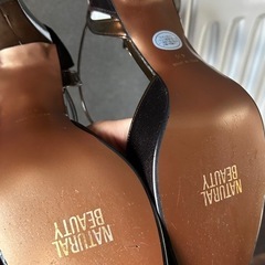 NATURAL BEAUTY パンプス　24.5cm  日本製の画像