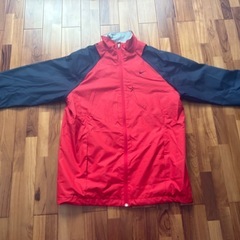 NIKE ウインドブレーカー