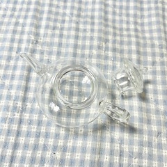 ガラスのミニティーポット　醤油差し　ミルクピッチャーの画像