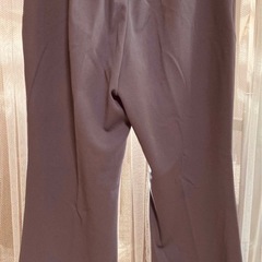 GU パンツの画像