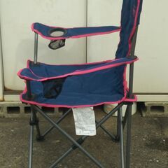 ◎B コールマン アームチェア 耐荷80㎏ ネイビー 折り畳み式チェア キャンプ アウトドア 椅子 イス チェアの画像