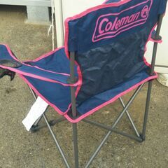 ◎B コールマン アームチェア 耐荷80㎏ ネイビー 折り畳み式チェア キャンプ アウトドア 椅子 イス チェアの画像